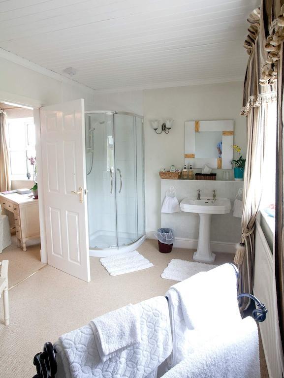 Budleigh House Bed & Breakfast East Butterwick Room photo